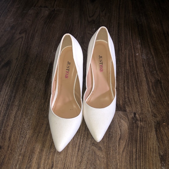 Shoes - Picture 1 of 2